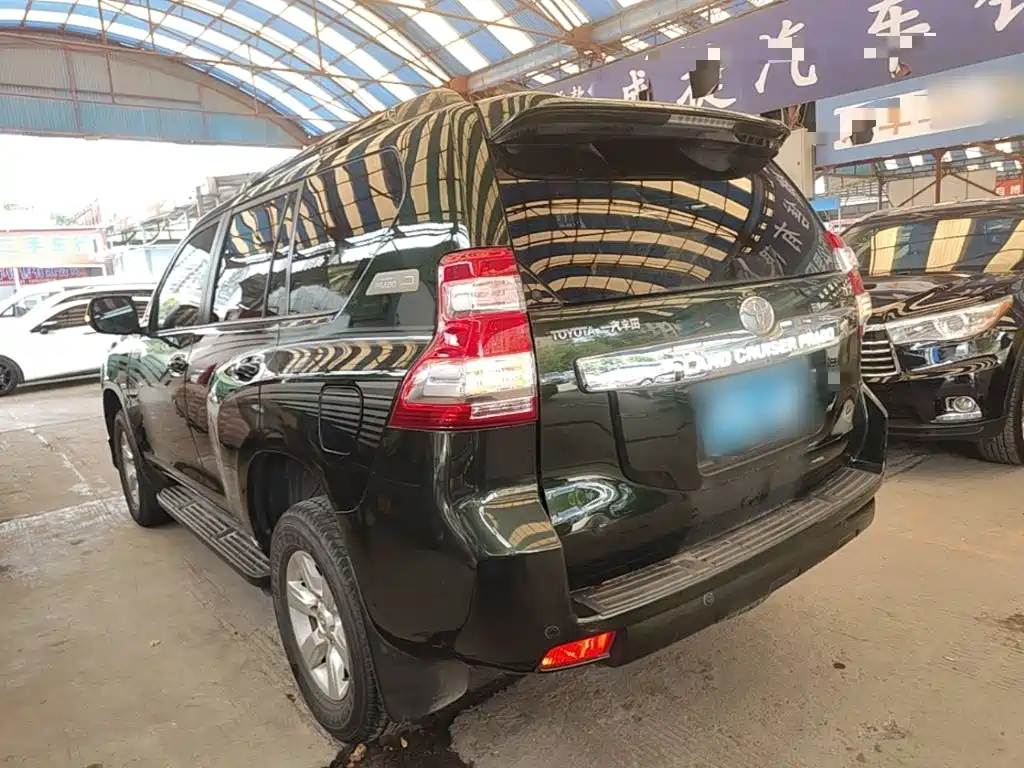 Toyota Prado 2015 2015 2.7L Automatic Standard