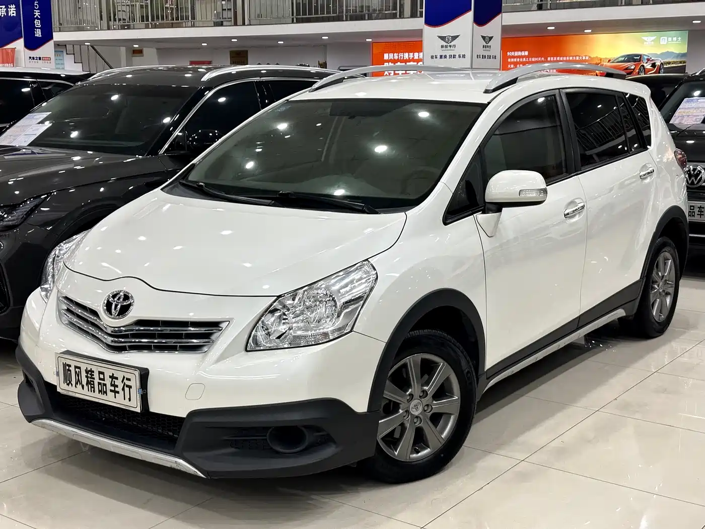 Toyota E'Z 2015 180E CVT Crossover Edition фото 23