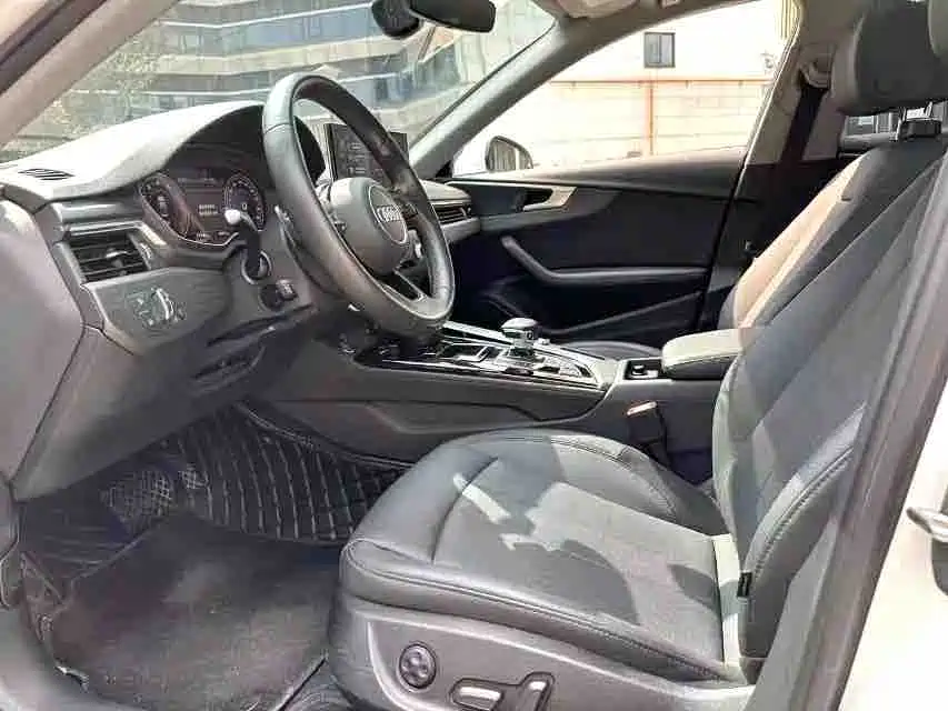 Audi A4L 2022 40 TFSI Fashion Elegance фото 16