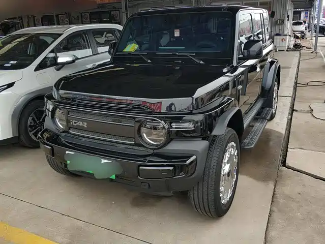 iCAR V23 2025