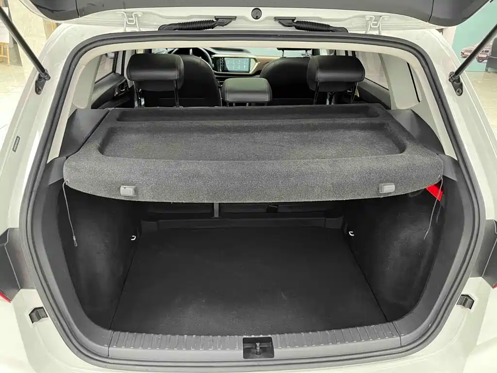 Volkswagen Tharu, миниатюра 21