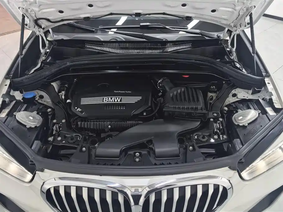 BMW X1 2022 xDrive25Li Premium фото 10
