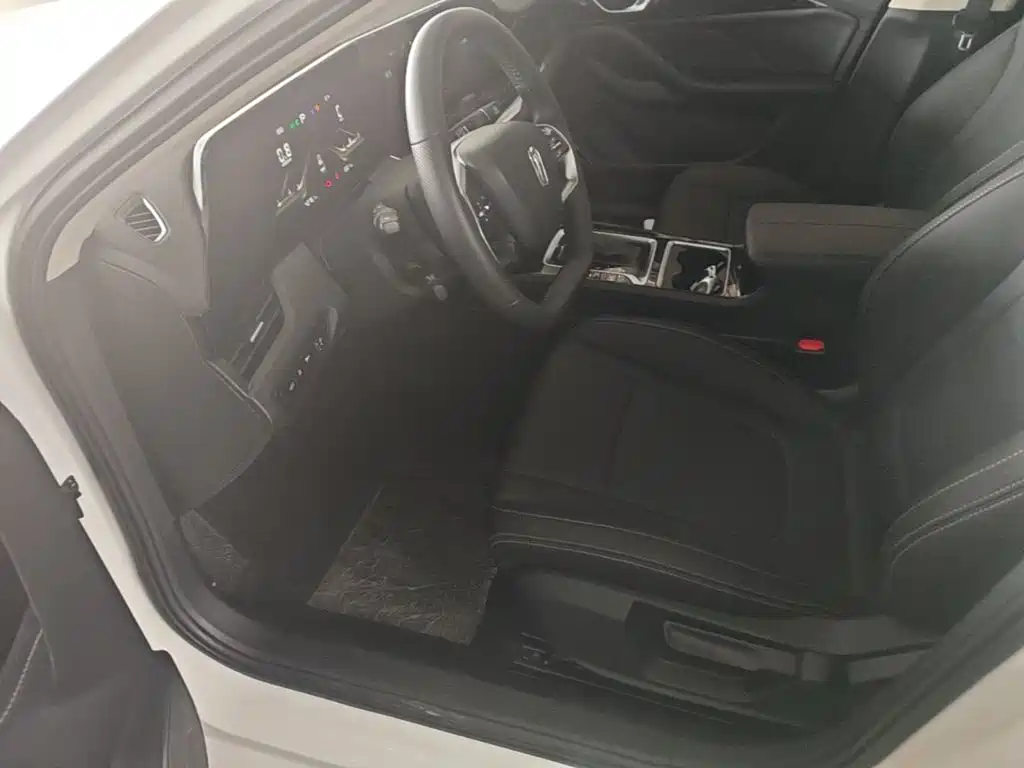Besturn B70 2024 2022 3rd Gen 1.5T Auto Joy Edition