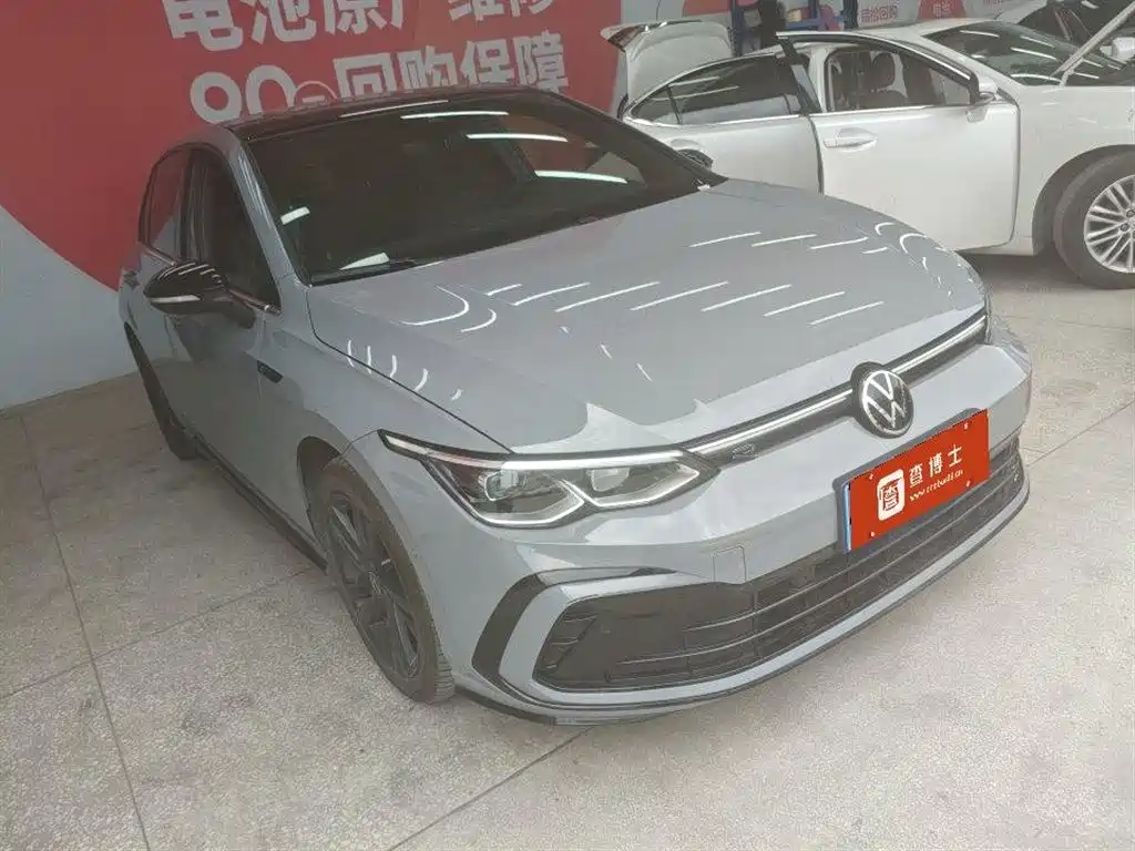 Volkswagen Golf 2021 280TSI DSG R-Line фото 2
