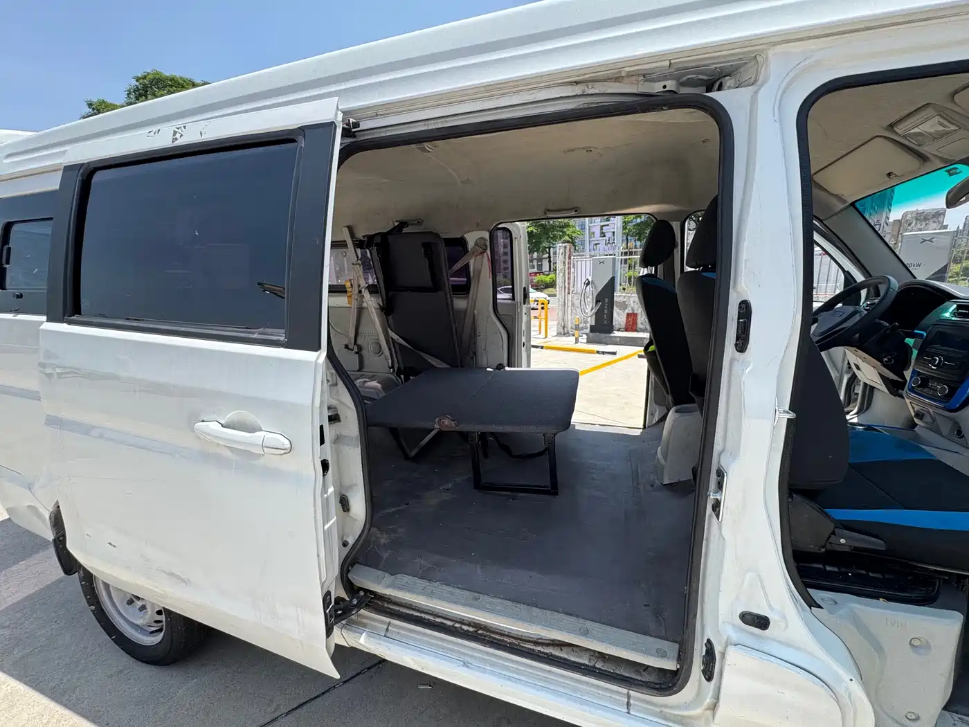 SRM Xinyuan Good Luck 2023 2023 Standard Passenger Van 6-Seater