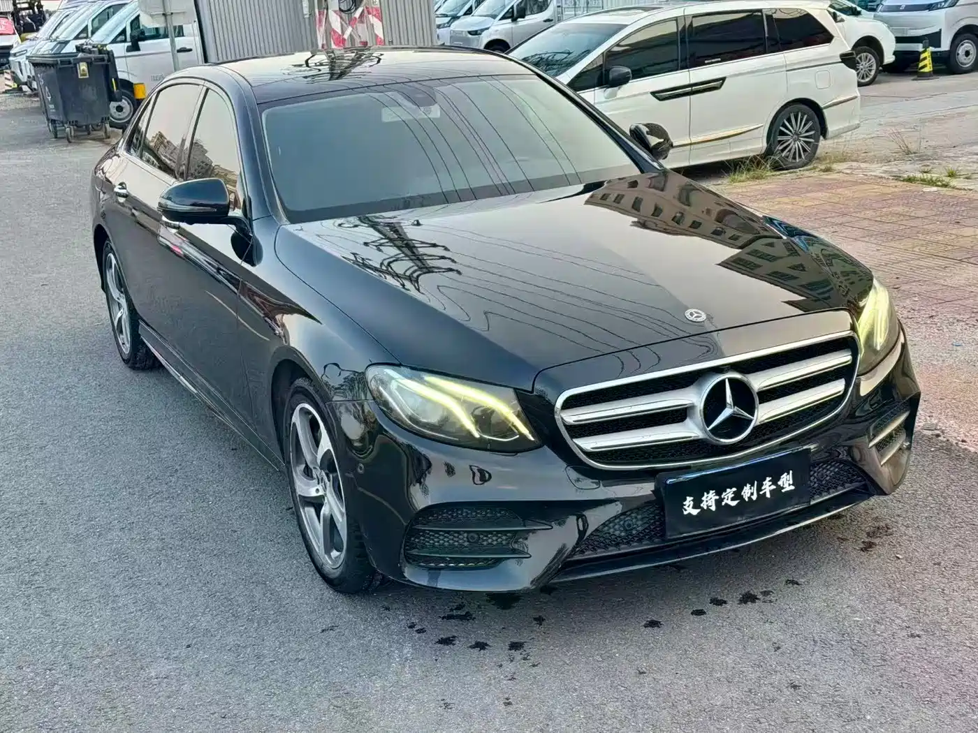 Mercedes-Benz E-Class 2019 E 300 L Sport Fashion фото 3