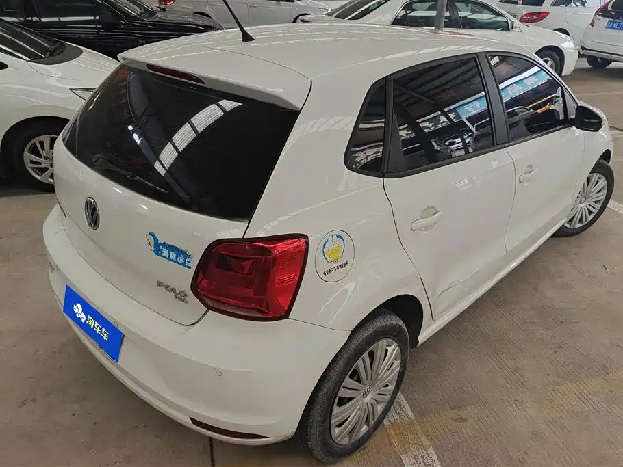 Volkswagen Polo 2018 1.5L Auto Comfort фото 3