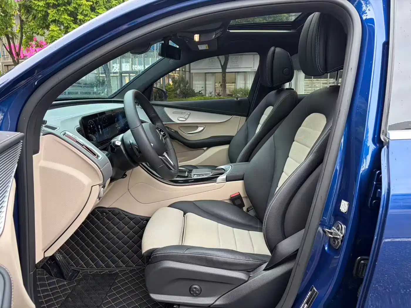 Mercedes-Benz EQC 2021 2021 EQC 350 4MATIC