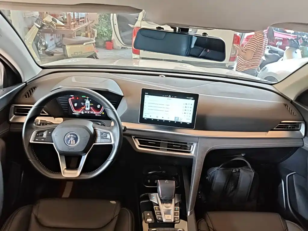 BYD Song Pro New Energy 2019 2019 DM 1.5T 4WD Performance Luxury