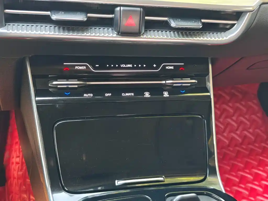 Kia K5 2020 270T CVVD Luxury Edition фото 25