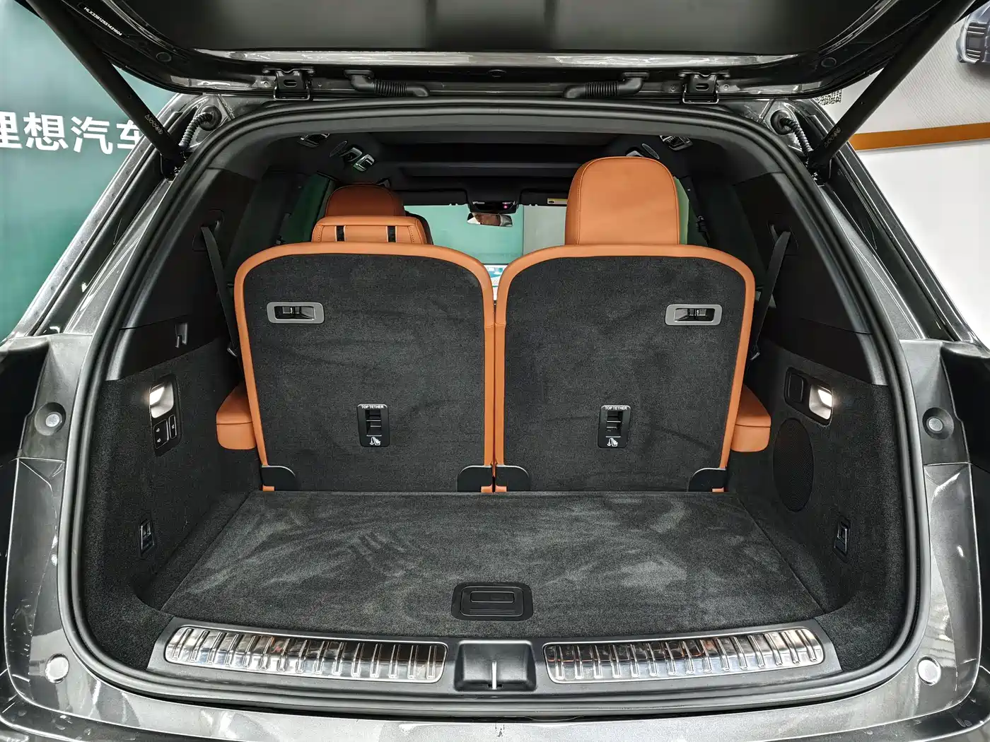 Li Auto Li L8 2025 2025 Max Smart Renewal Edition