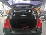 Фото 19 - Suzuki Swift