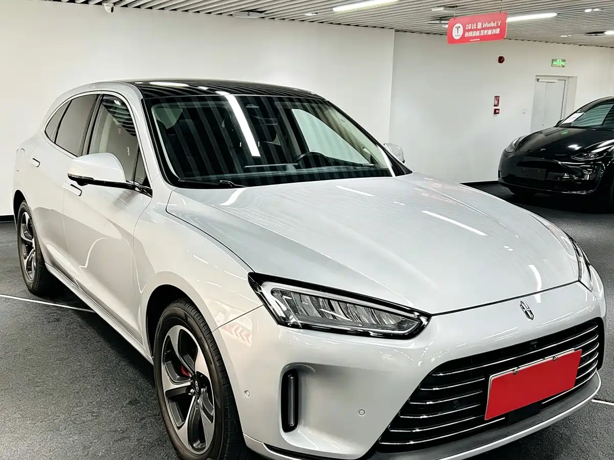 AITO Wenjie AITO M5 2022 Extended Range RWD Standard фото 3