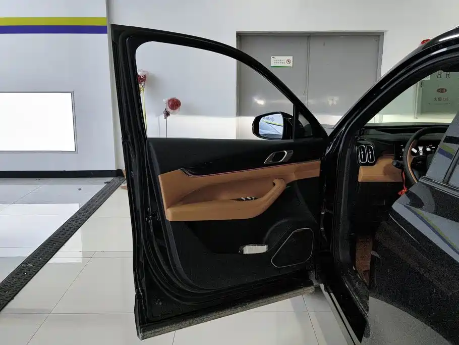 Geely Atlas L 2026