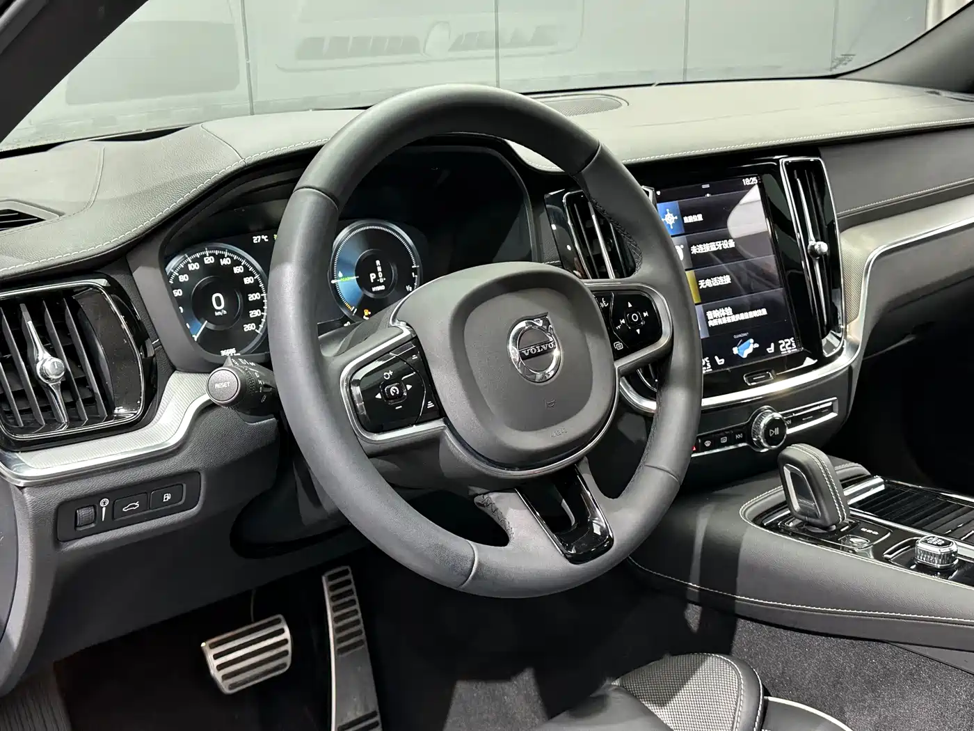Volvo S60 Plug-in Hybrid 2021 2021 T8 Twin Engine AWD R-Design Sport Edition