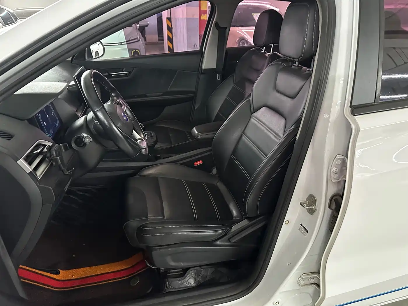 BYD e3 2020 2020 Long Range Edition Glamour Luxury Model