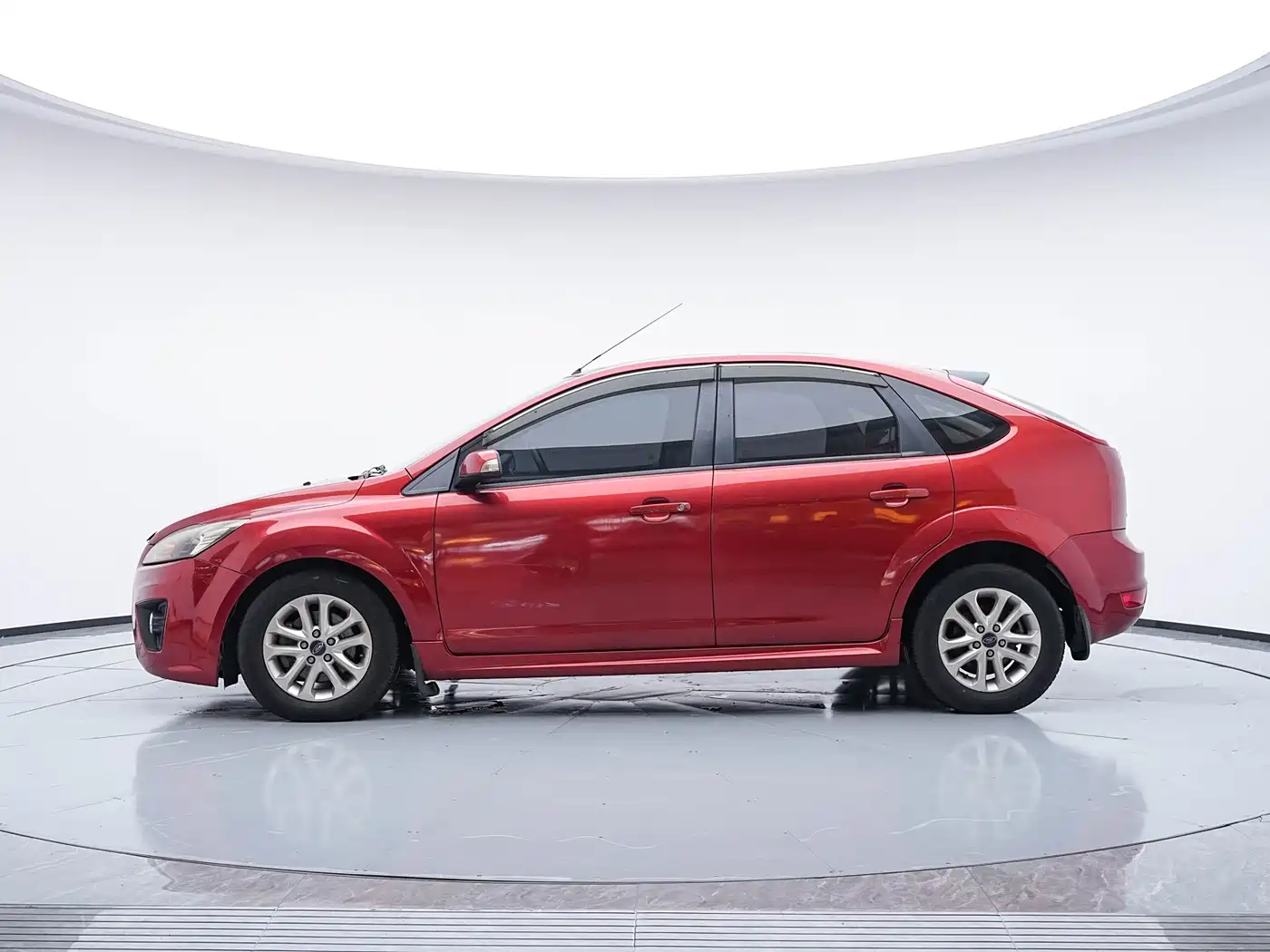 Ford Focus 2011 2011 Hatchback 1.8L Automatic Fashion
