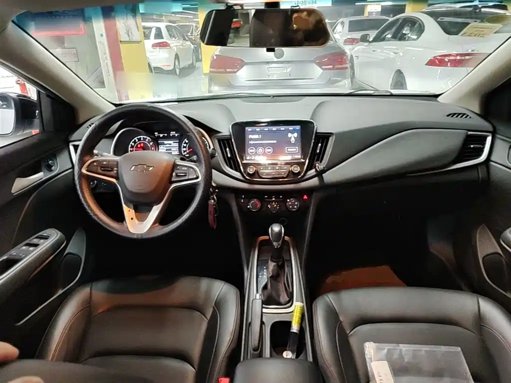 Chevrolet Monza 2020 Mild Hybrid Redline 320T Dual-Clutch Refreshing Edition фото 10