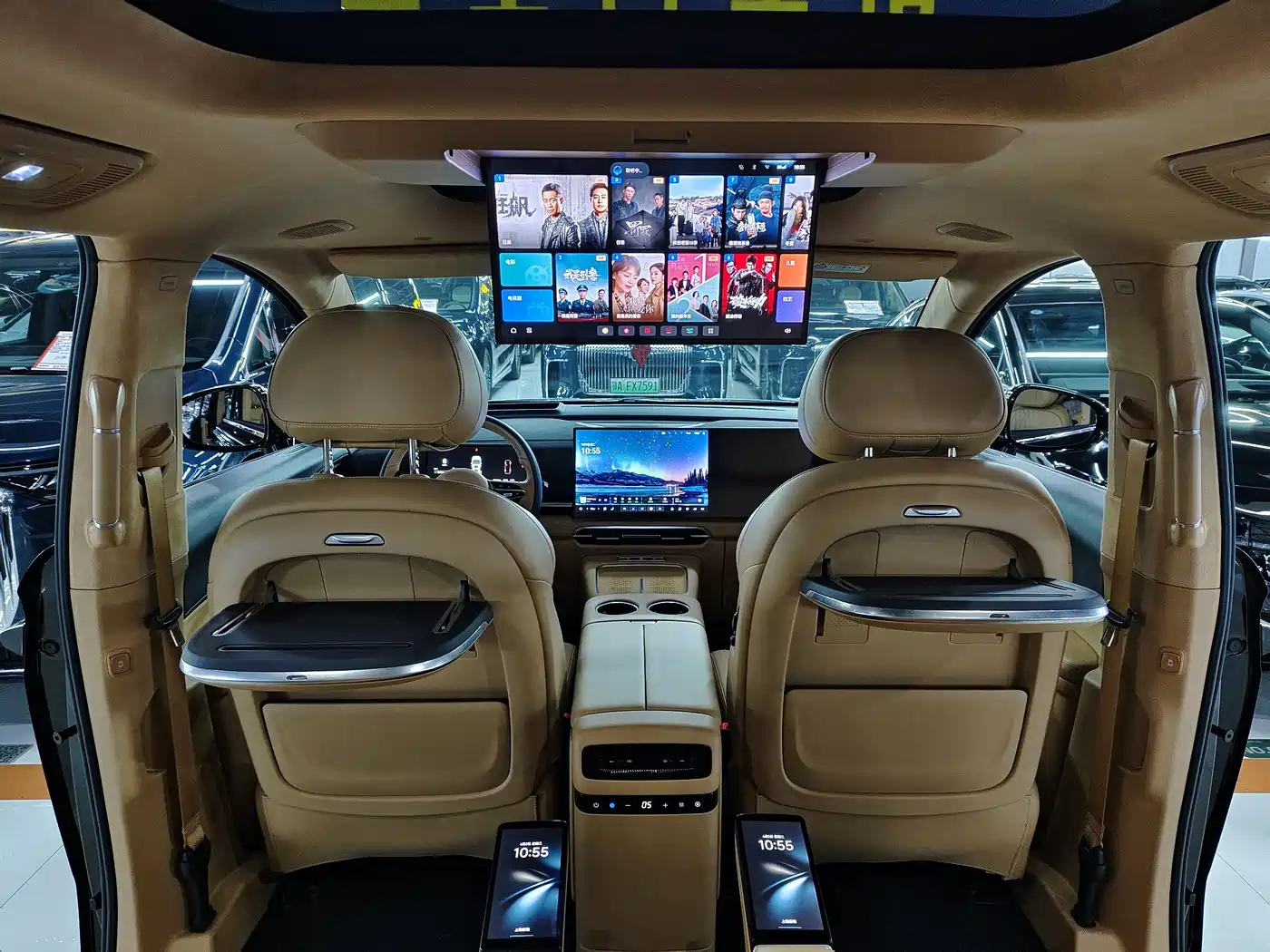 Voyah Auto Voyah Dreamer 2025 PHEV AWD Flagship Kunpeng Edition фото 3