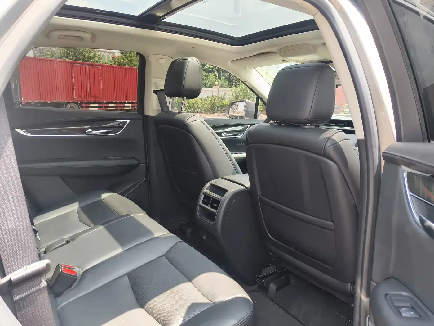 Cadillac XT5 2017 2018 25T Luxury