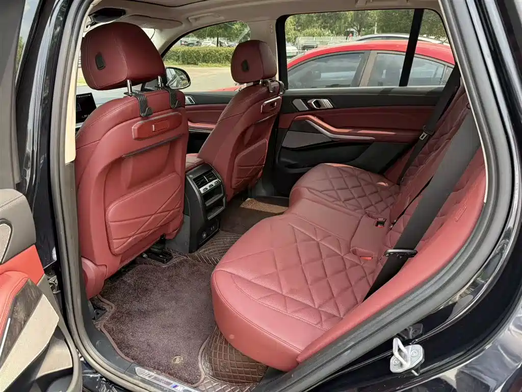BMW X5 2023 xDrive 30Li Premium M Sport Package фото 5