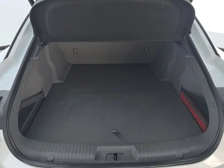 2025 Dongfeng Fengxing Stellar S7