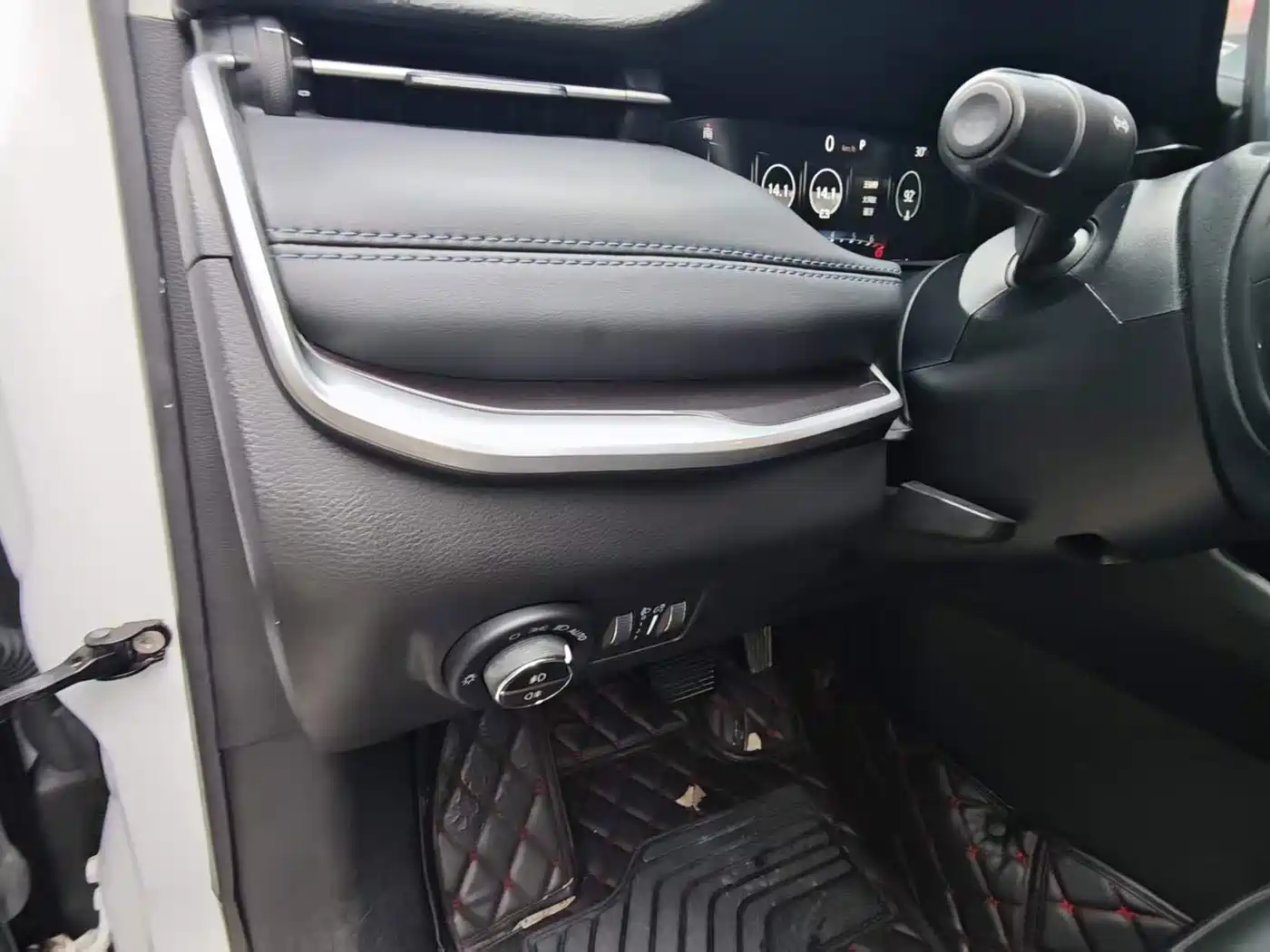Jeep Compass 2021 2020 220T Automatic Leading Edition