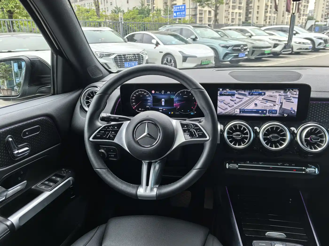 Mercedes-Benz GLB 2025 2025 Model GLB 220 Fashion Style