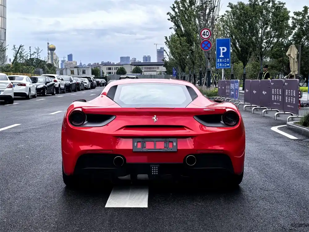 Ferrari 488 2018 2015 488 GTB