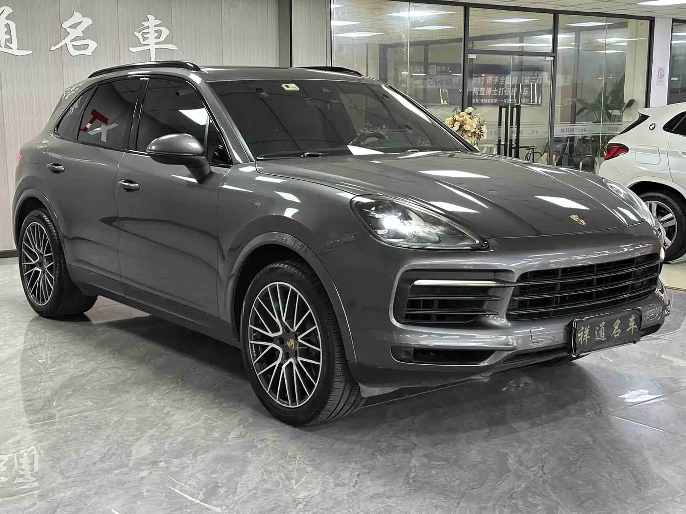 Porsche Cayenne 2019 Cayenne 3.0T фото 2