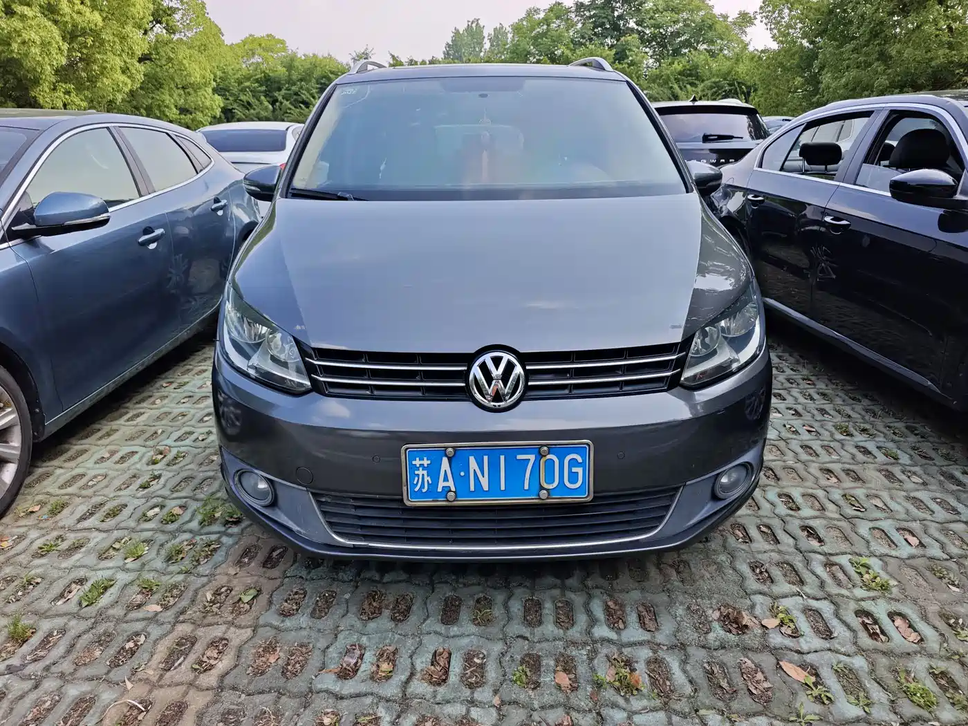 Volkswagen Touran 2013 1.4T Manual Trend 5-seater фото 2