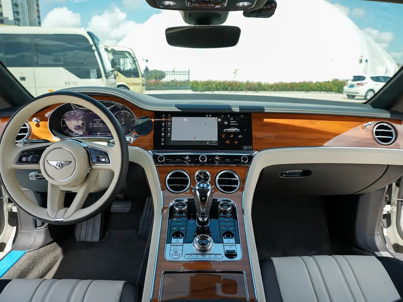 Photo 9 - Bentley Continental