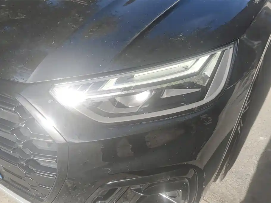 Audi Q5L 2024 Model 45 TFSI Luxury Dynamic фото 5