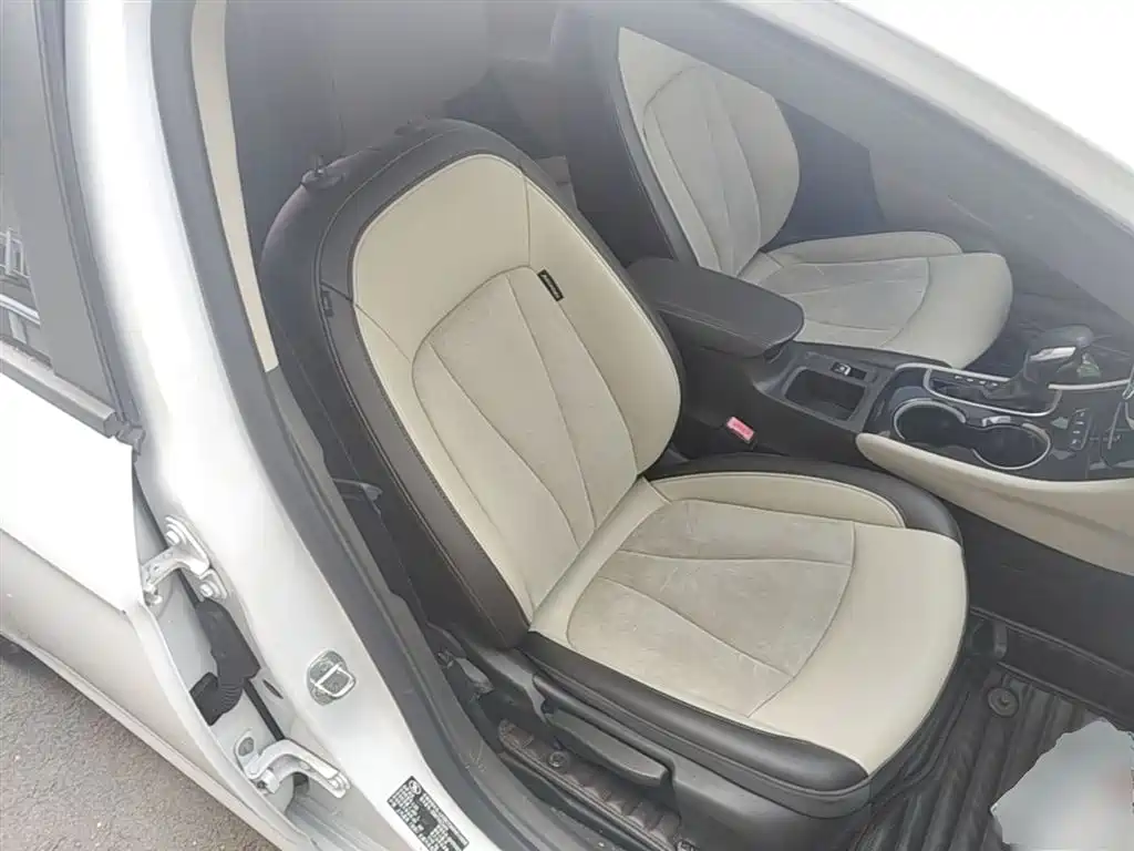 Buick Verano 2017 Sedan 15S Automatic Leading фото 25