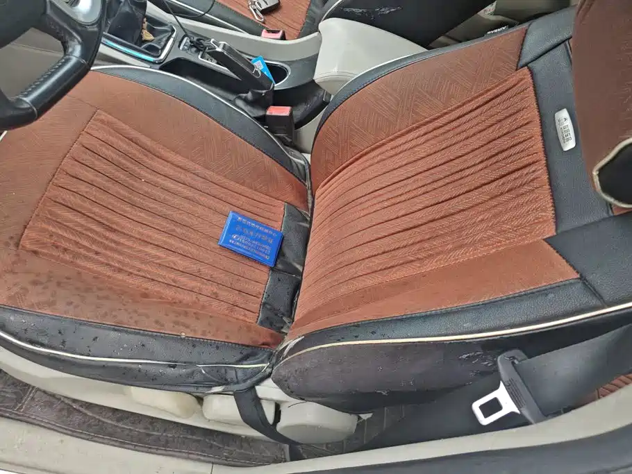 Geely Emgrand 2015 2015 Sedan 1.5L Manual Upward Edition