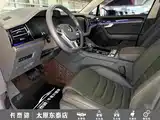 Фото 4 - Volkswagen Touareg