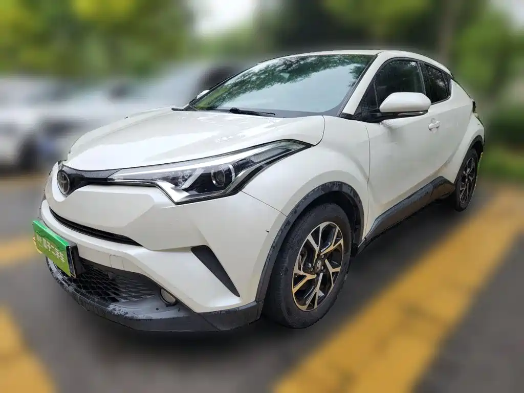Toyota C-HR 2019 2018 2.0L Leading Sunroof Edition China VI