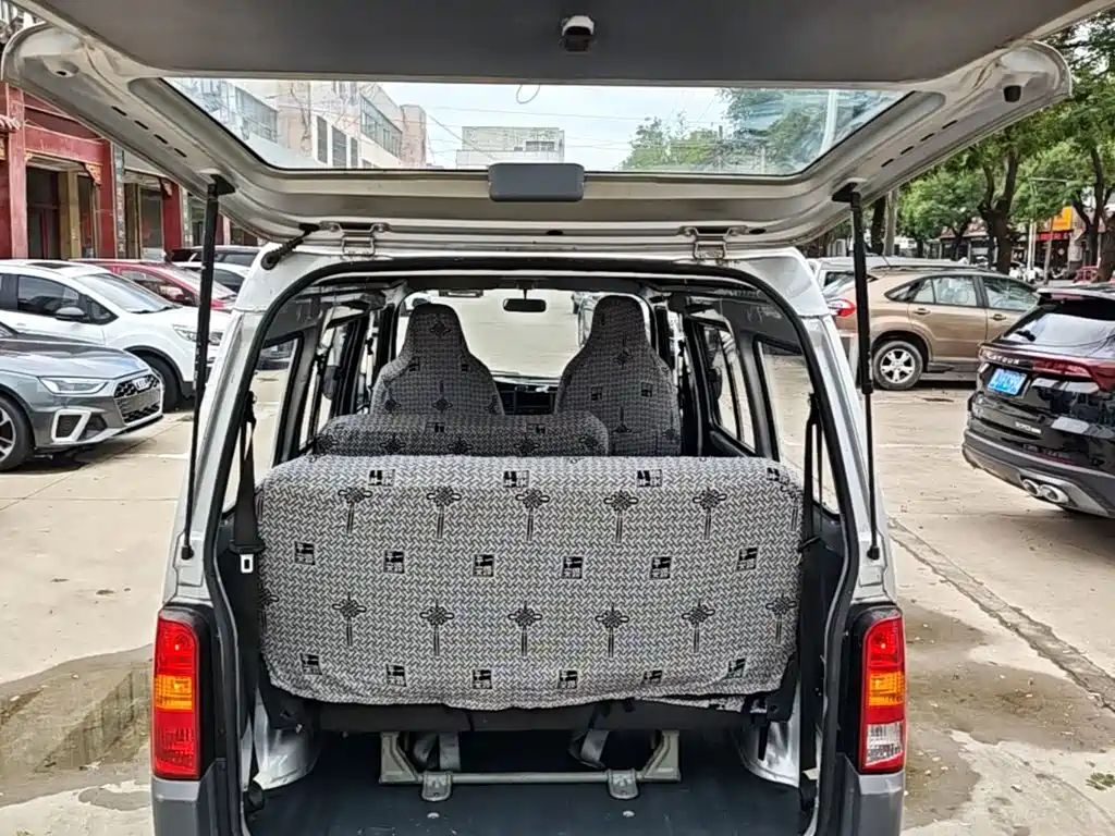 Wuling Motors Wuling Zhiguang 2023 2023 1.5L Utility 5/7-seater
