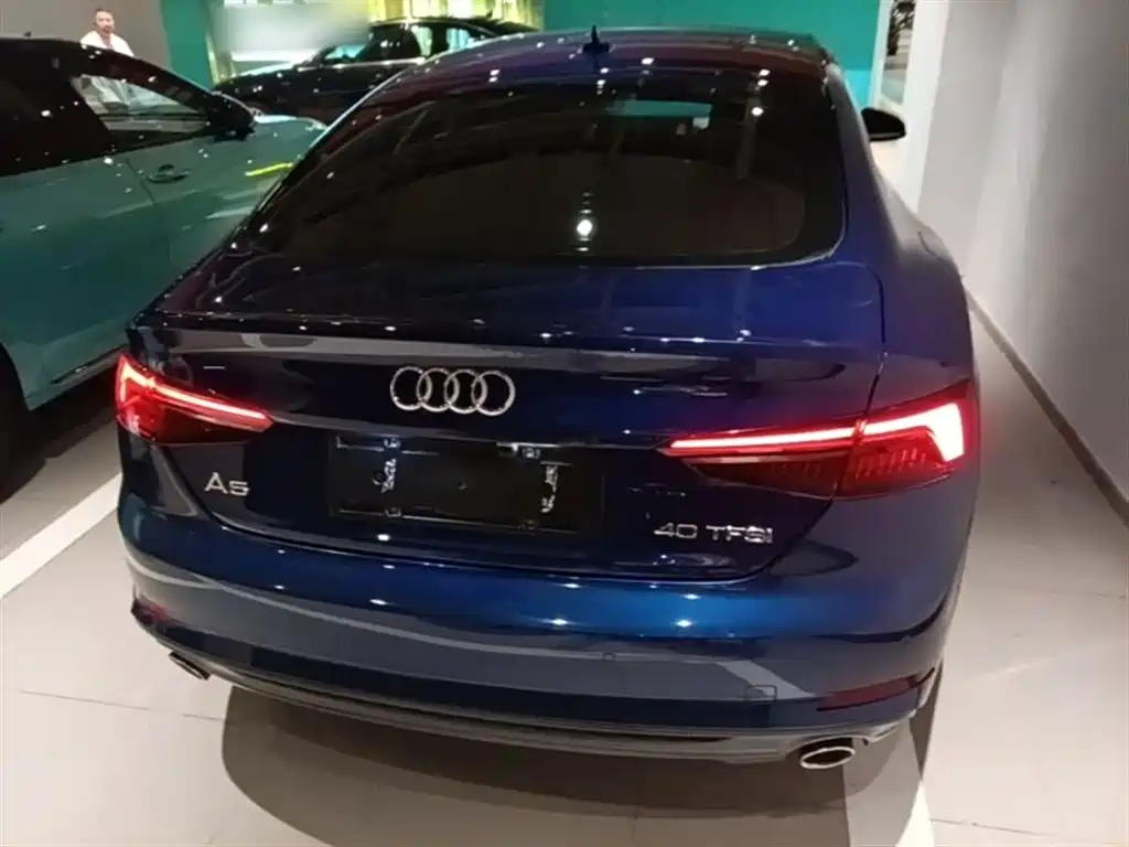 Audi A5 (Import) 2017 Sportback 40 TFSI Fashion фото 6