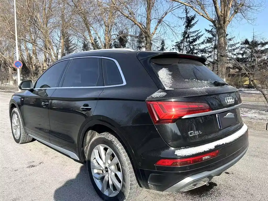 Audi Q5L 2022 Facelift 40T Luxury Dynamic фото 3