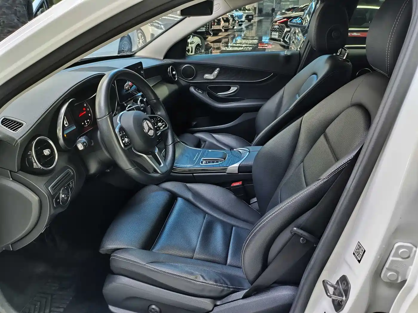 Mercedes-Benz C-Class 2019 C 180 L Fashion Sport Edition фото 4
