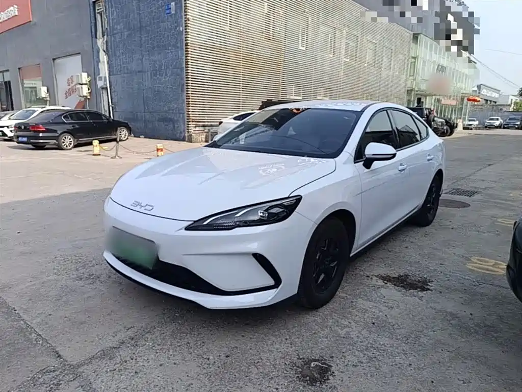 BYD Hai Bao 05 DM-i 2025 DM-i Smart Drive Edition 55KM Luxury