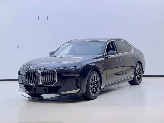 BMW 7 Series 2024