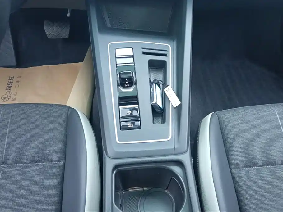 Volkswagen Golf 2023 Facelift 280TSI DSG Pro фото 16
