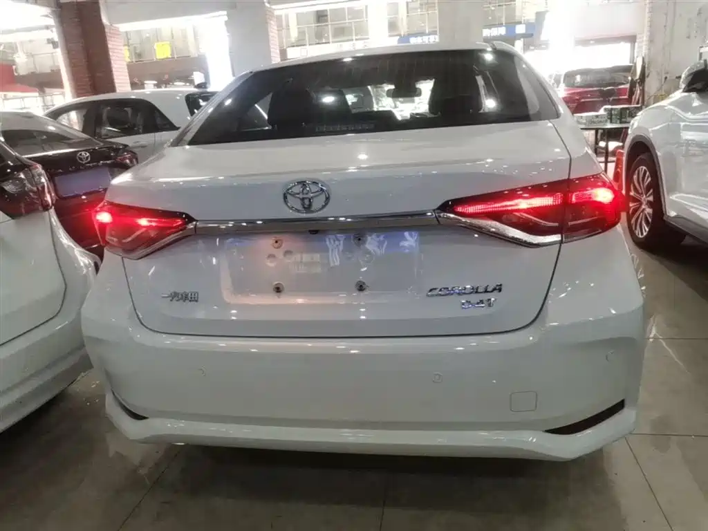 Toyota Corolla 2022 1.2T S-CVT Pioneer PLUS Edition фото 6
