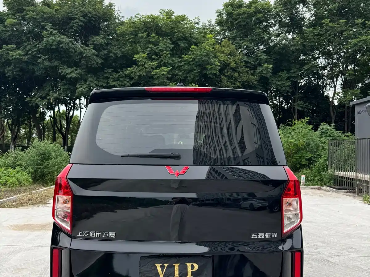 Wuling Motors Wuling Journey 2022 2021 1.5T Manual Luxury Edition