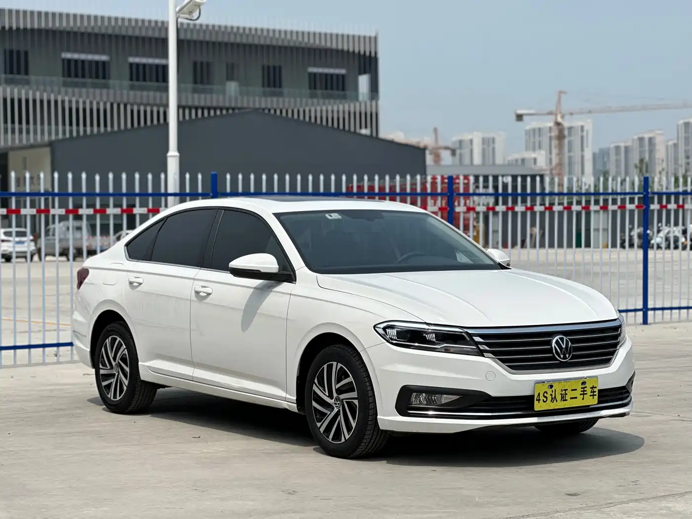 Volkswagen Lavida 2022 280TSI DSG Comfort Edition фото 3