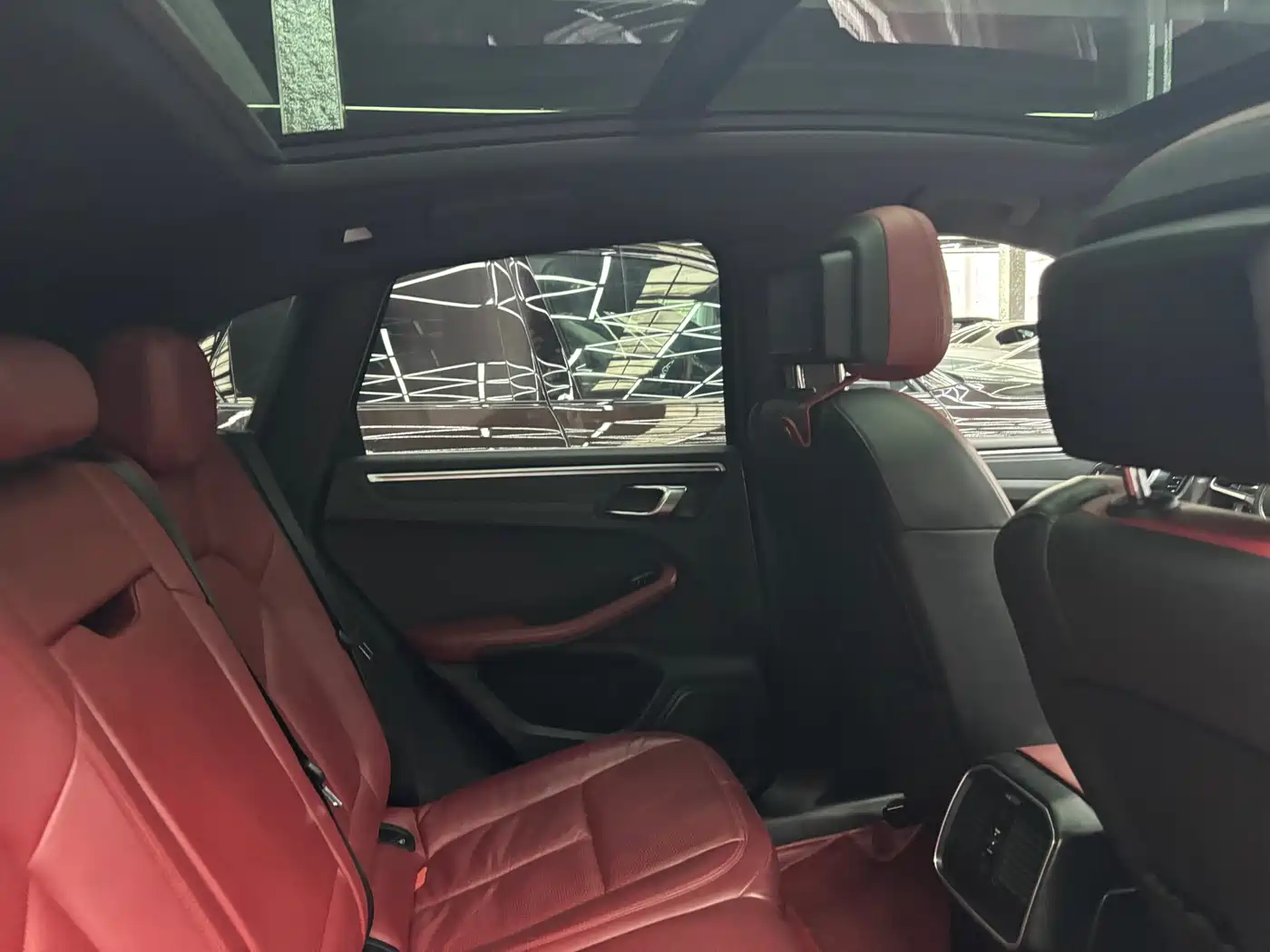 Porsche Macan 2020 Macan 2.0T фото 9