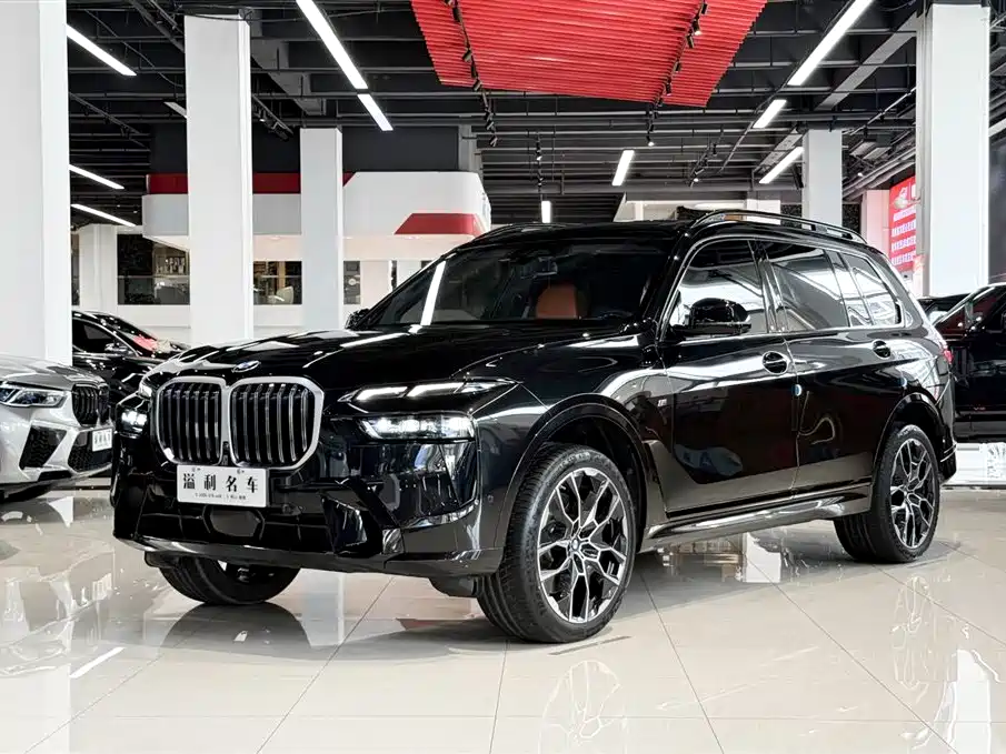 BMW X7 2023 xDrive40i Executive M Sport Package