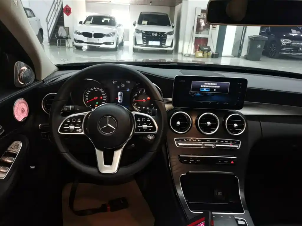 Mercedes-Benz C-Class 2019 C 180 L Fashion Sport Edition фото 10